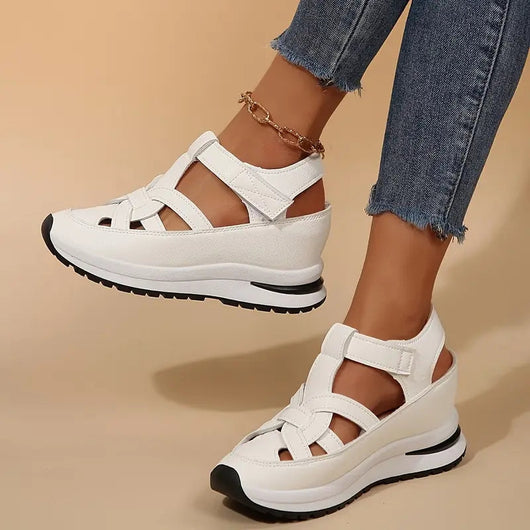 Oveta sandaler