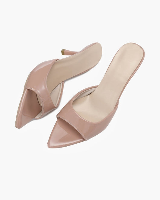 Gia pumps i konstläder