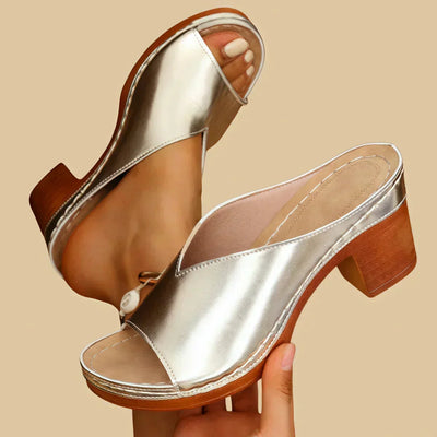Gabriela slip in-skor med blockklack