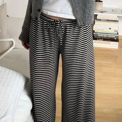 Daniela byxor med ränder