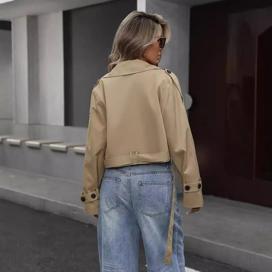 Karin trenchcoat med knappslå