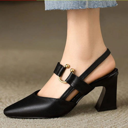 Hanna pumps med blockklack