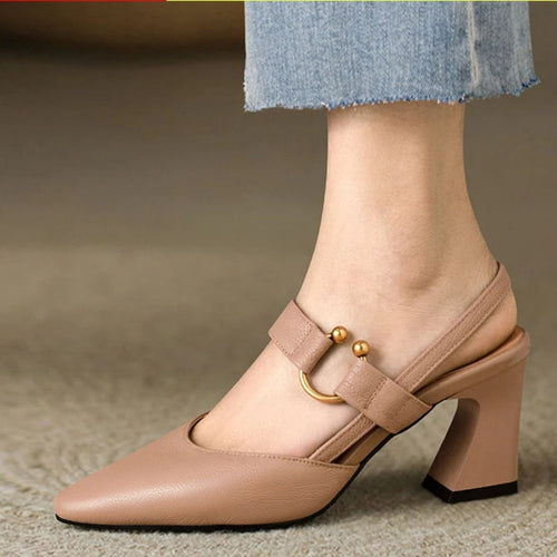 Hanna pumps med blockklack
