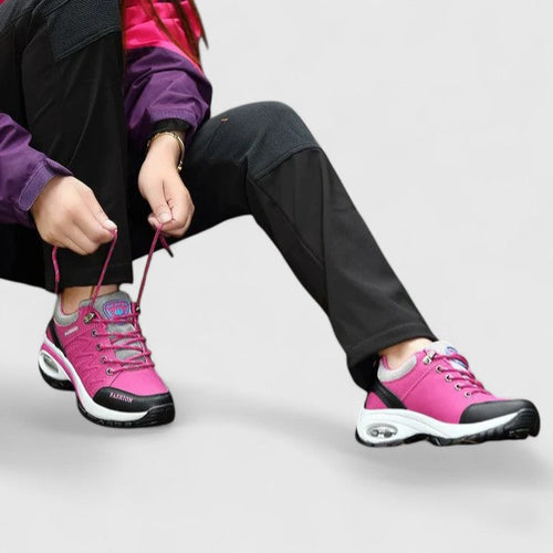 Leslie sneakers