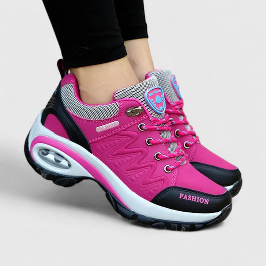 Leslie sneakers