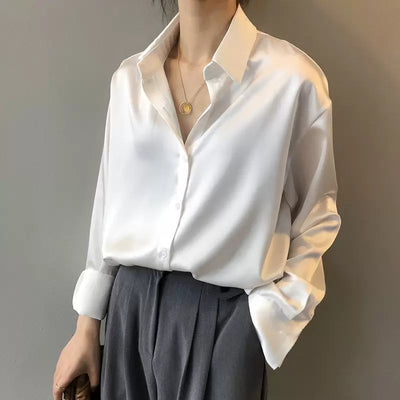 Emilia blus i siden