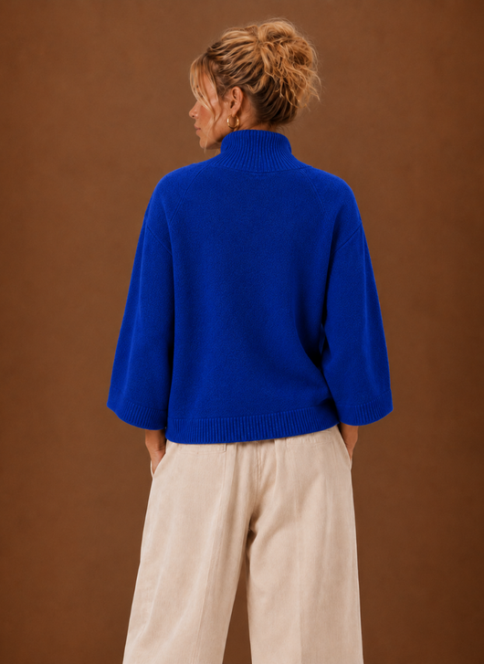 Grovstickad tröja med ståkrage – oversized