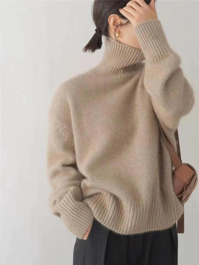 Doris stickad tröja i stickat – beige