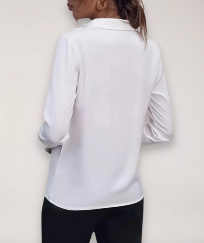 Stefanie blus med knappslå – svart