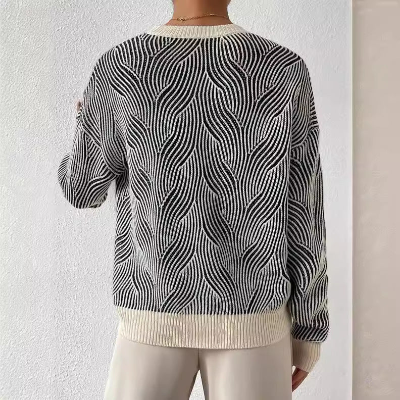 Varm stickad polotröja