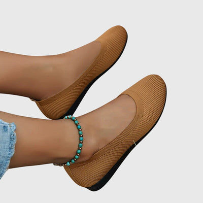 Mia sneakers