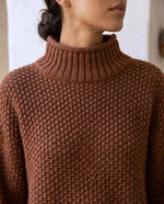 Camille grovstickad polotröja – brun
