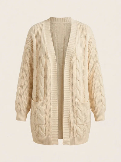 Juniper grovstickad kofta – kabelmönster – beige