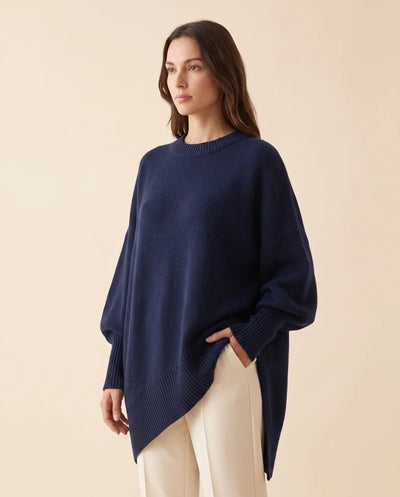 Daphne oversized tröja – asymmetrisk nederkant
