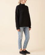 Fern grovstickad polotröja – oversized
