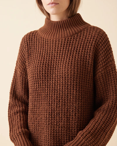 Fern grovstickad polotröja – oversized