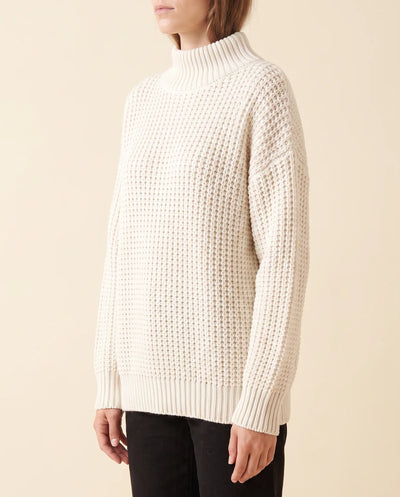 Fern grovstickad polotröja – oversized