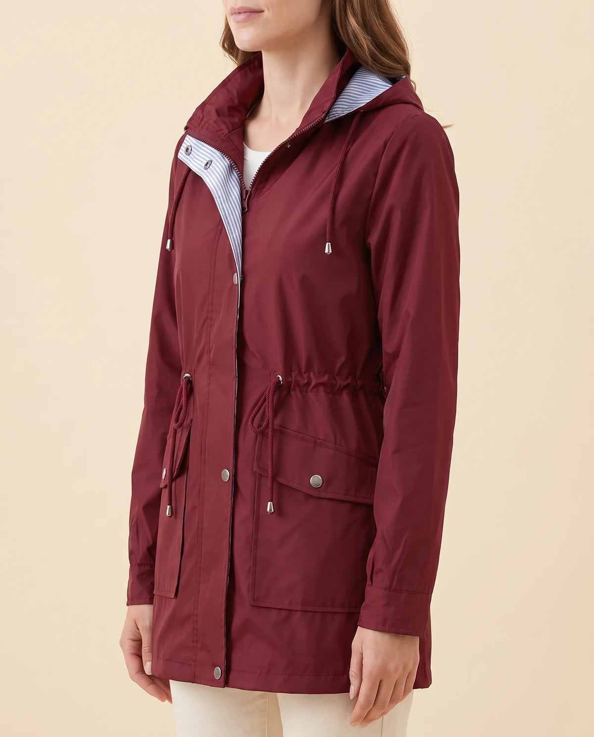 Mira lång trenchcoat – avtagbar huva