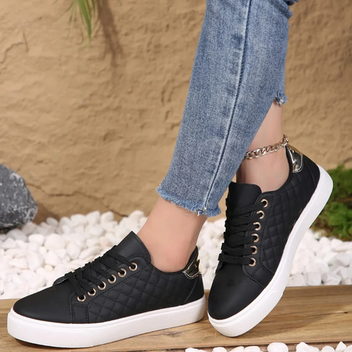 Marion sneakers med quiltad