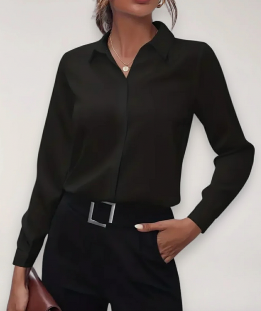 Julia blus med knappslå