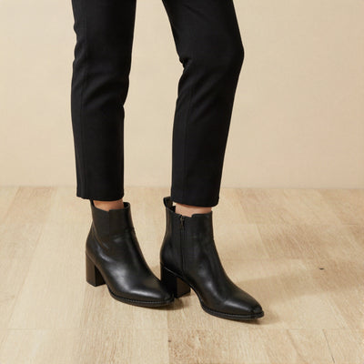 Linnea boots med blockklack – Svart