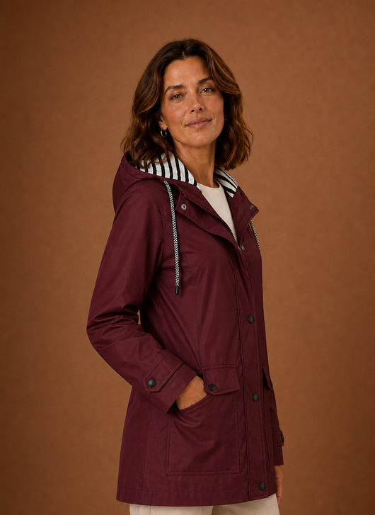Trenchcoat med huva – smal linje