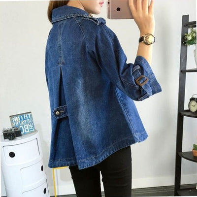 Sophie denimcape – oversized med dubbla knappar