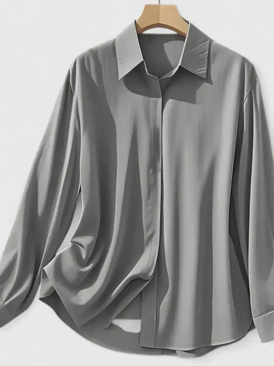 Frieda blus i satin