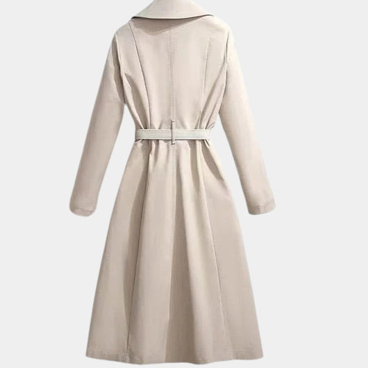 Mia trenchcoat med skärp