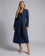 Clara trenchcoat i ull – marinblå