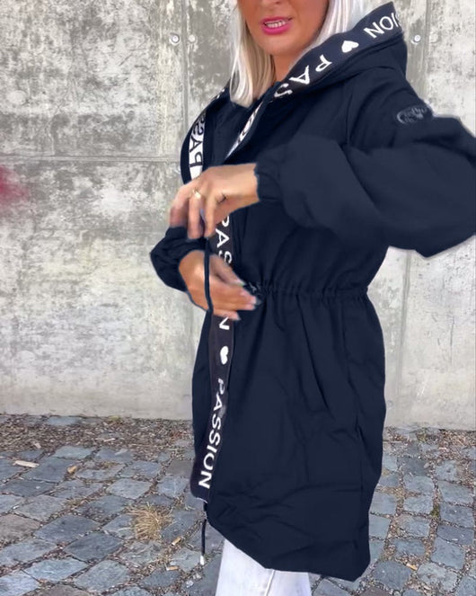 Johanna kappa med huva – svart