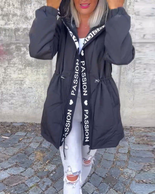 Johanna kappa med huva – svart