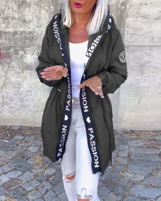 Johanna kappa med huva – svart