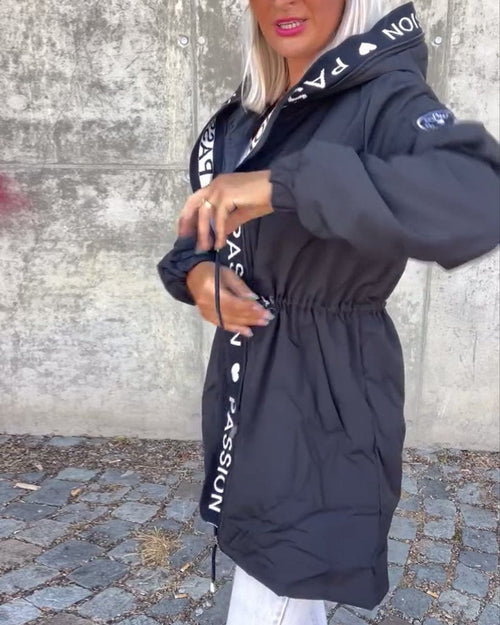 Johanna kappa med huva – svart