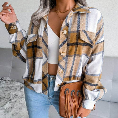 Mia rutig skjortjacka – oversized flanellmodell