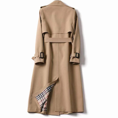 Frieda trenchcoat med knappslå