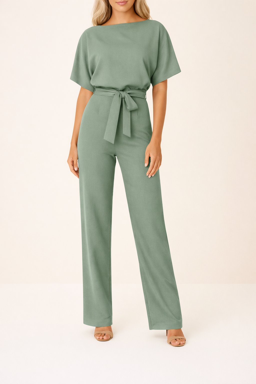 Greta jumpsuit med korta ärmar