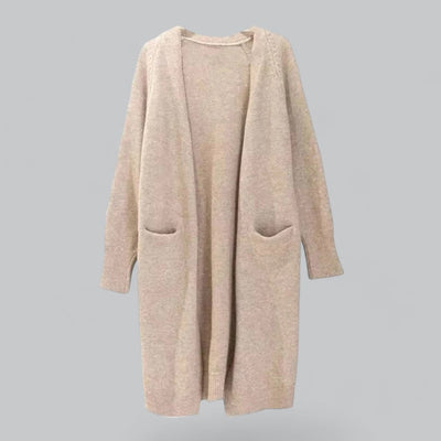 Clara stickad kofta i stickat – beige