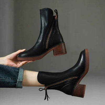 Charlotte boots i läder – brun