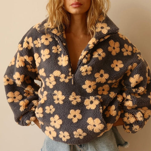 Emilia sherpatröja – oversized med blommönster