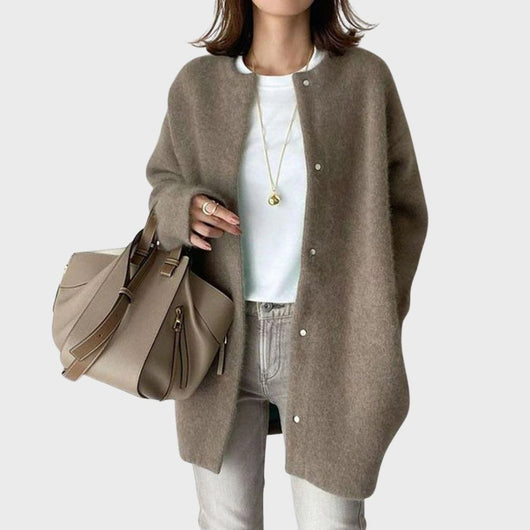 Clara stickad kofta i stickat – khaki