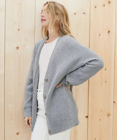 Lena stickad kofta i stickat – beige
