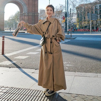 Emilia trenchcoat med knappslå