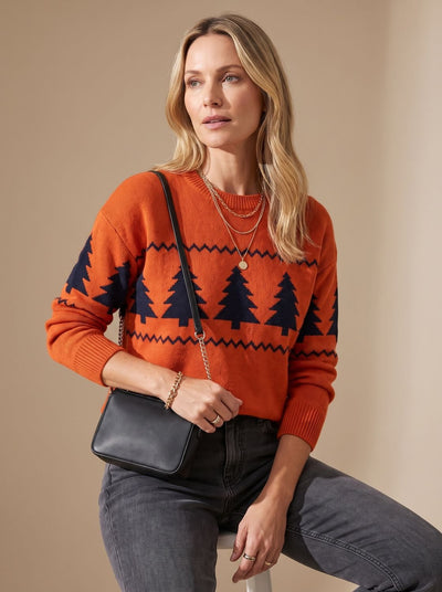 Emilia stickad tröja – julgransmönster i loose fit