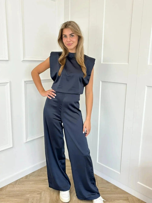 Clara jumpsuit i satin