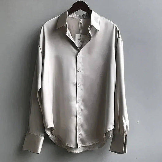 Mia blus i satin