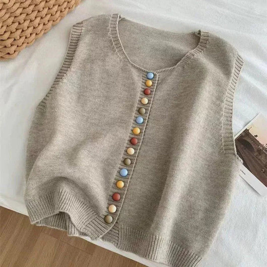 Amelie tröja i stickat med knappslå