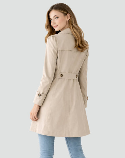 Nora trenchcoat i stickat