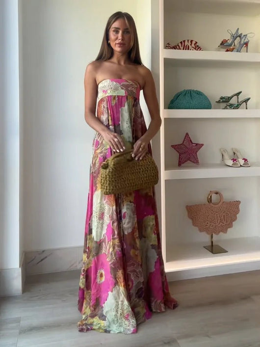 Clara klänning med blommönster