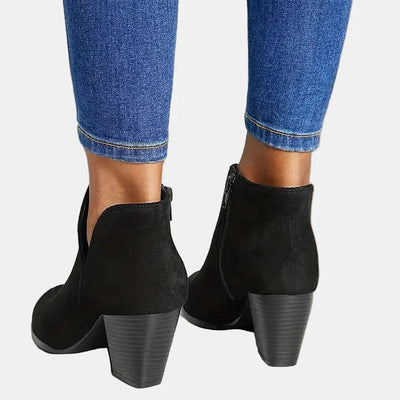 Emilia boots i läder med blockklack